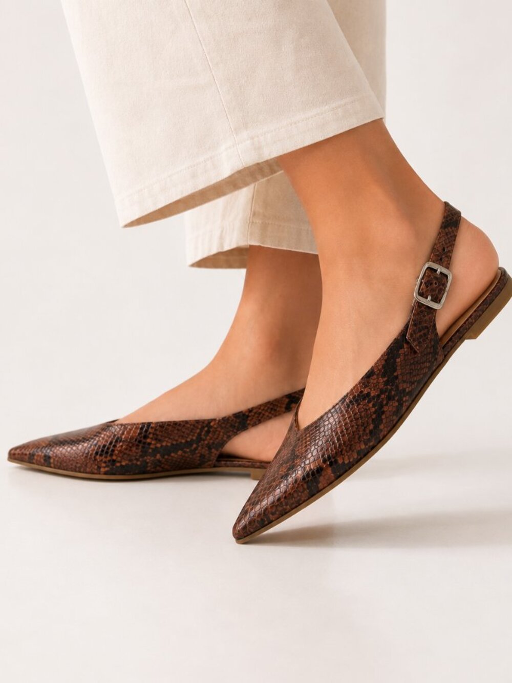A New Day Victoria Snakeskin Slingback Pointed Toe Flats Dark Brown 10
